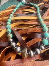 Load image into Gallery viewer, Kingman Turquoise &amp; Navajo Pearl &amp; Saucer Beads Statement Necklace