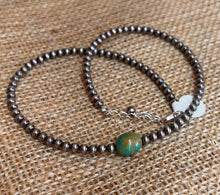 Load image into Gallery viewer, Sage Green Kingman Turquoise and Navajo Pearl Necklace
