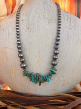 Load image into Gallery viewer, Kingman Turquoise &amp; Authentic Navajo Pearl Beads Necklace