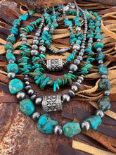 Load image into Gallery viewer, Kingman Turquoise &amp; Authentic Navajo Pearl Beads Necklace
