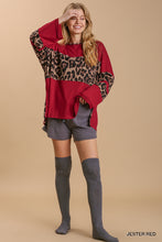 Load image into Gallery viewer, Top Long Sleeve Red with Leopard