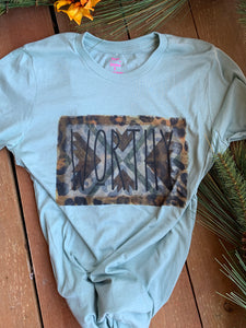 T Shirt "Worthy" on Sage With Arrows and Leopard Frame