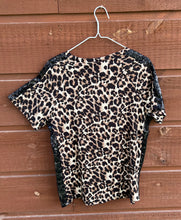 Load image into Gallery viewer, Top 1/4 Sleeve Leopard with Black Sequins