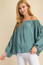 Load image into Gallery viewer, Top Round Neck 3/4 Sleeve Seafoam